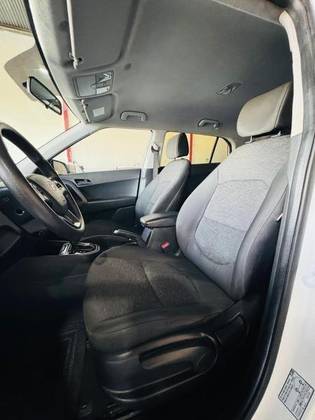 HYUNDAI CRETA 1.6 16V FLEX ATTITUDE AUTOMÁTICO HYUNDAI CRETA 1.6 16V FLEX ATTITUDE AUTOMÁTICO